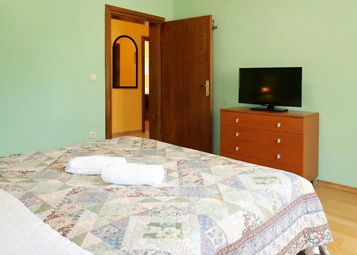 Ana By Interhome בית נופש Drinovci